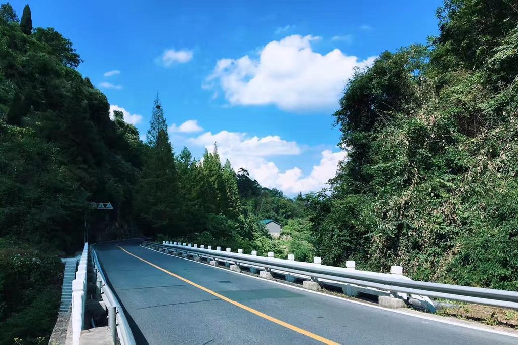 Wudangshan Tianle Hotel Shiyan  ภายนอก รูปภาพ
